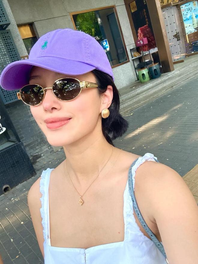 杨采钰产后1个月就复出男友公开撒狗粮回应传闻宝宝名字曝光(图9)