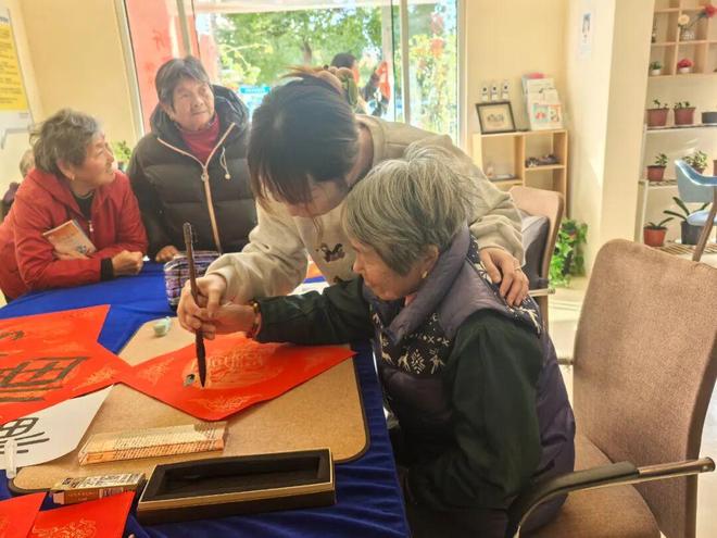 九游app：萌宠专区+便民服务+文化体验这里的志愿活动“花样”多→(图6)