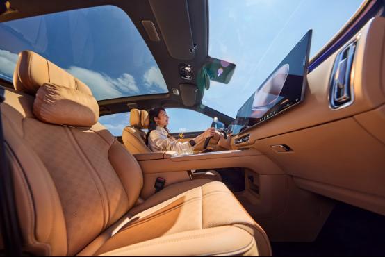 九游体育：星途EX7开启盲订全球首搭航空级EMB技术(图5)